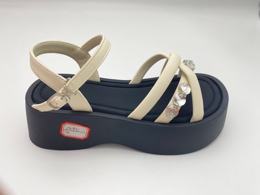 المرأة الصنادل البيضاء ذات القاع مع الحجر الزهري مع اللون النقي والجلد الحقيقي